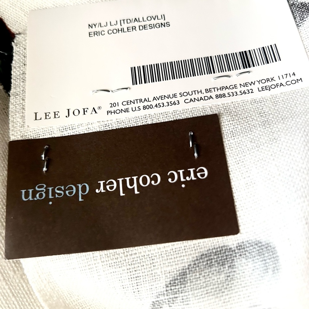 Lee Jofa "Unleashed" design by Eric Cohler, Irish Setters Poodles linen blend - Picture 6 of 7